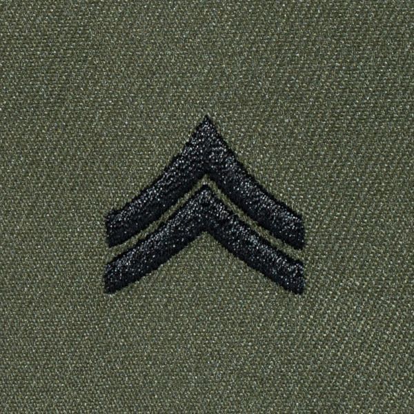 Distintivo textil de rango US Corporal verde oliva