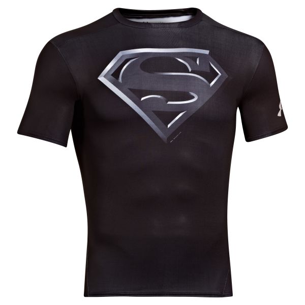Persona a cargo del juego deportivo Europa Refinamiento Camiseta Under Armour Alter Ego Superman negra